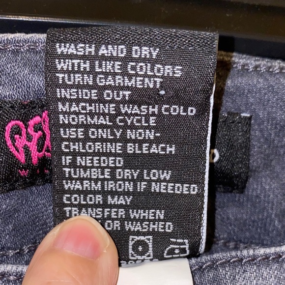 🔴NWOT🔴Torrid Grey Jeggings - Picture 3 of 5